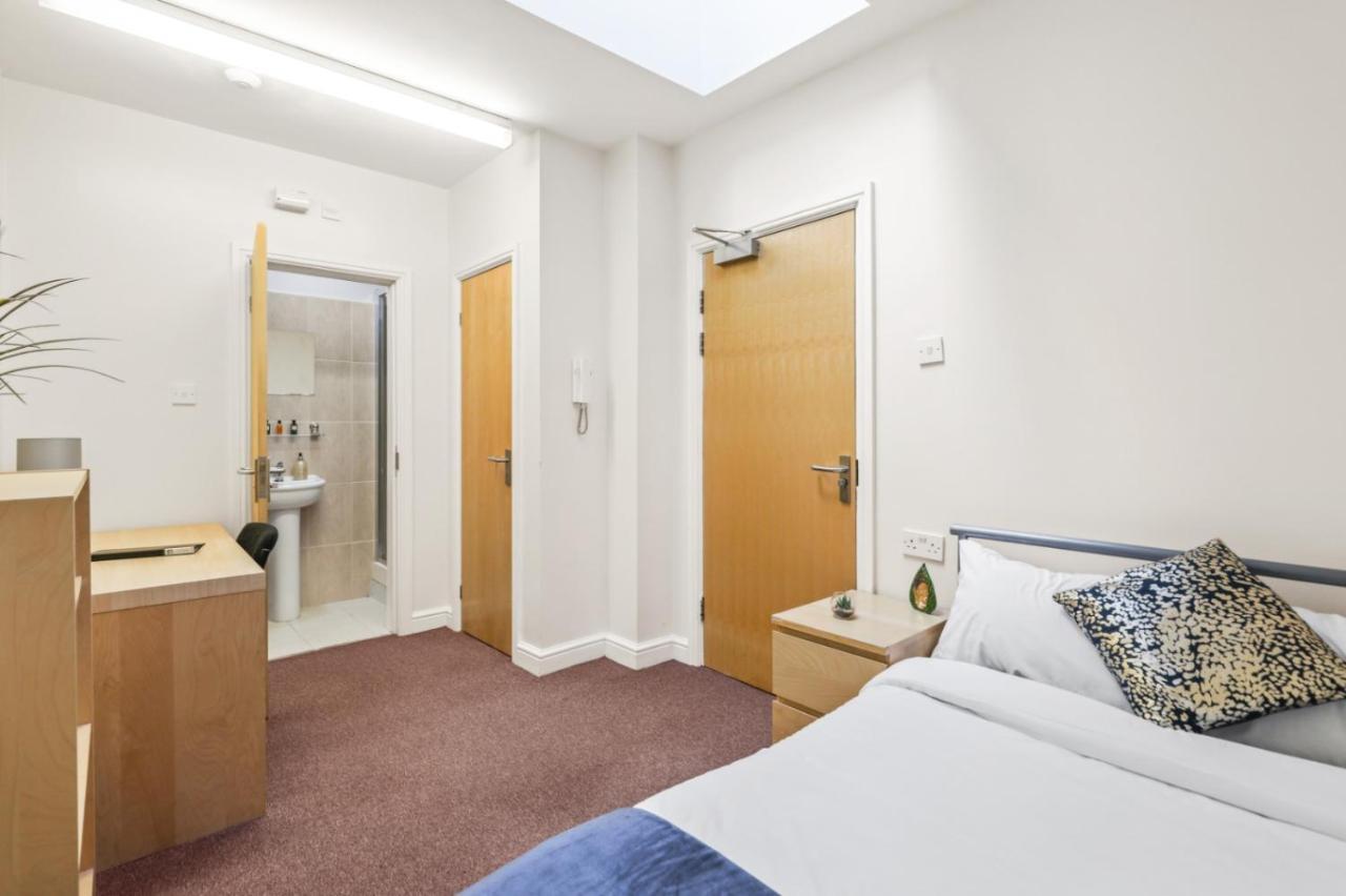 D19 Sangha Hall Leicester Esterno foto